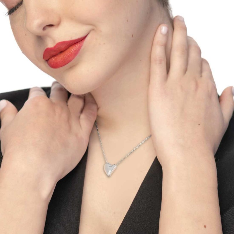 collana-con-cuore-irregolare-centrale (1)