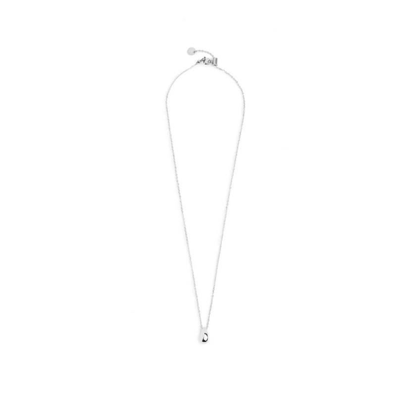 collana-con-centrale-a-forma-di-goccia (5)