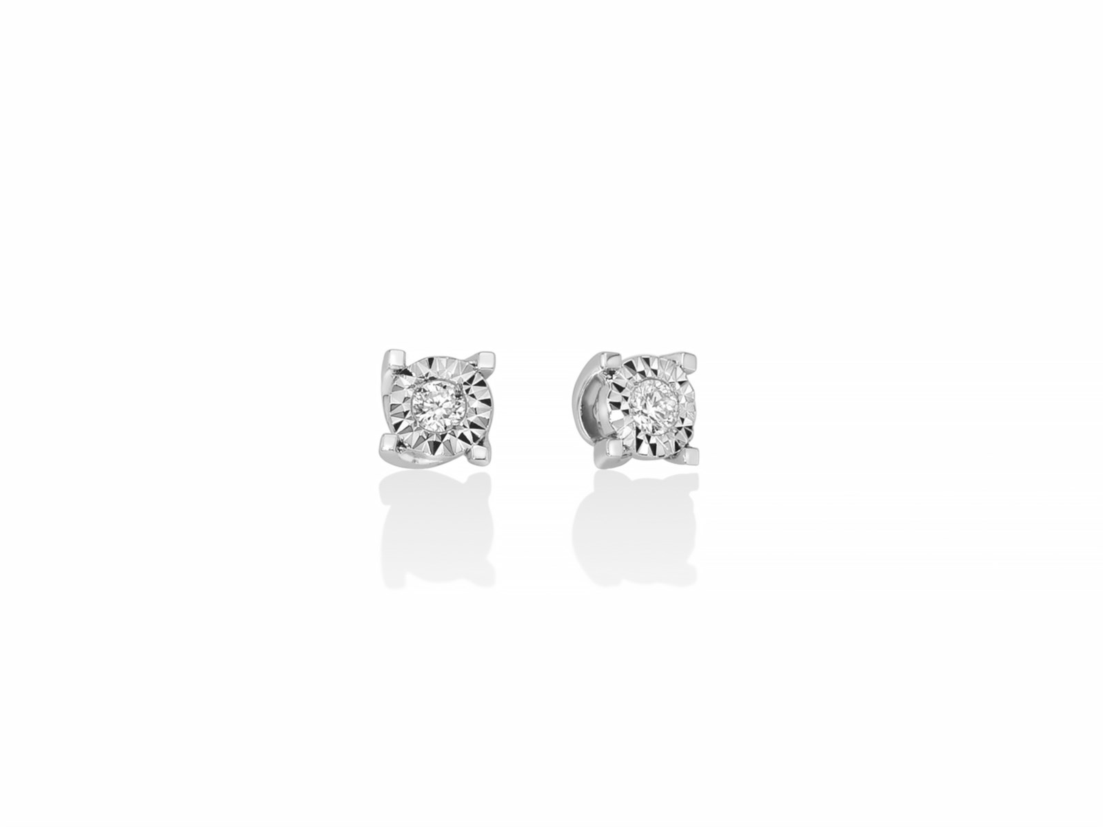 Orecchini Miluna ERD2377 Punto Luce Oro Bianco con Diamanti Orecchini Miluna ERD2377 Punto Luce Oro Bianco con Diamanti